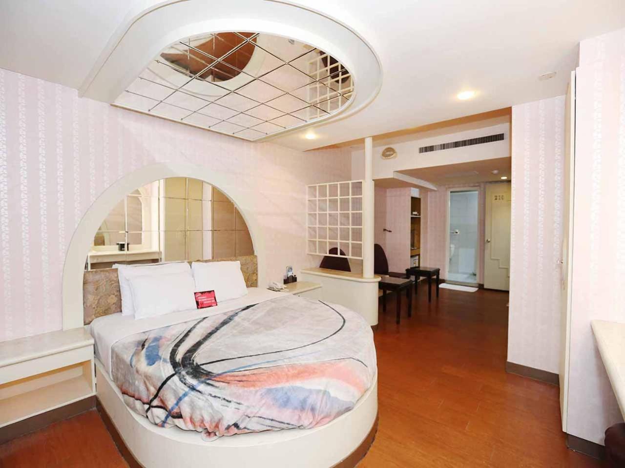 Midi Motel Tainan Branch Anping Eksteriør billede